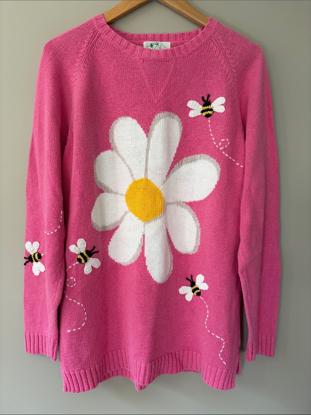 Vintage The Quacker Factory Pullover Sweater Pink Flower Bees Spring Cottagecore
